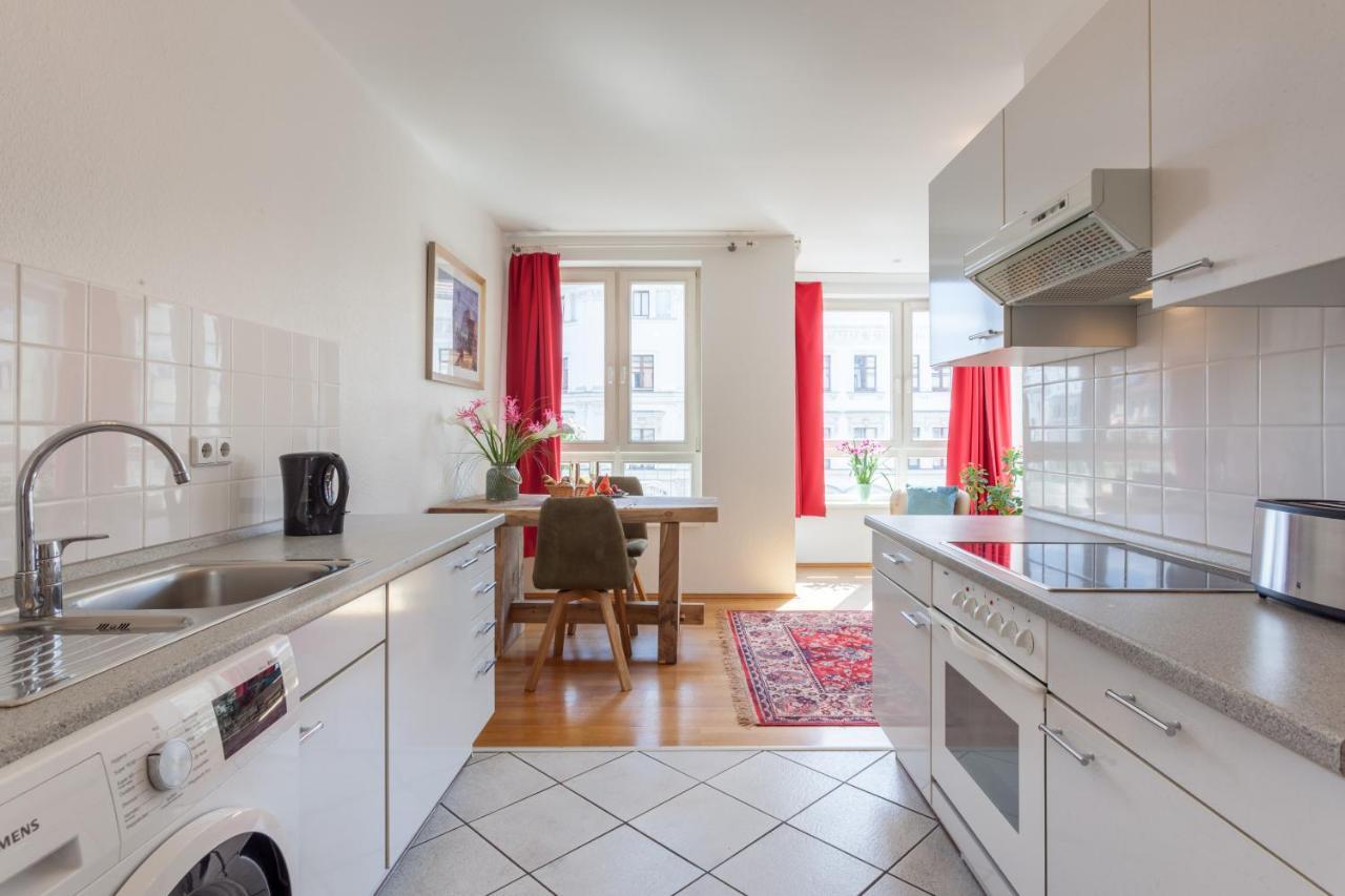 Schoenes Studio In Downtown Mitte Mit Balkon برلين المظهر الخارجي الصورة